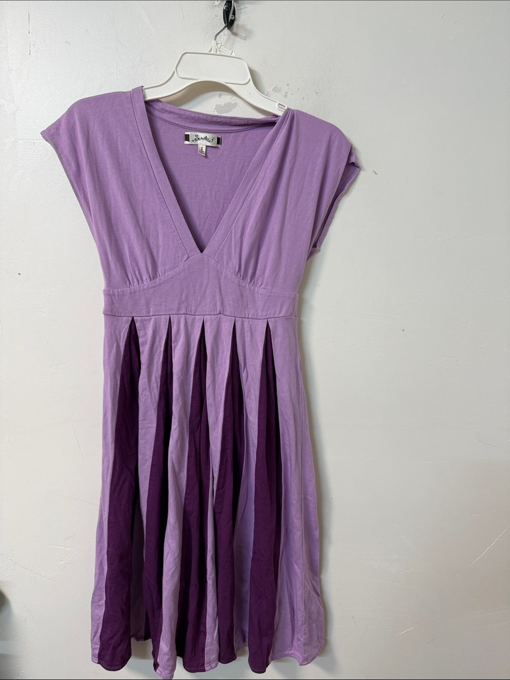 Sweetees Lavender & Plum V-Neck Midi Dress